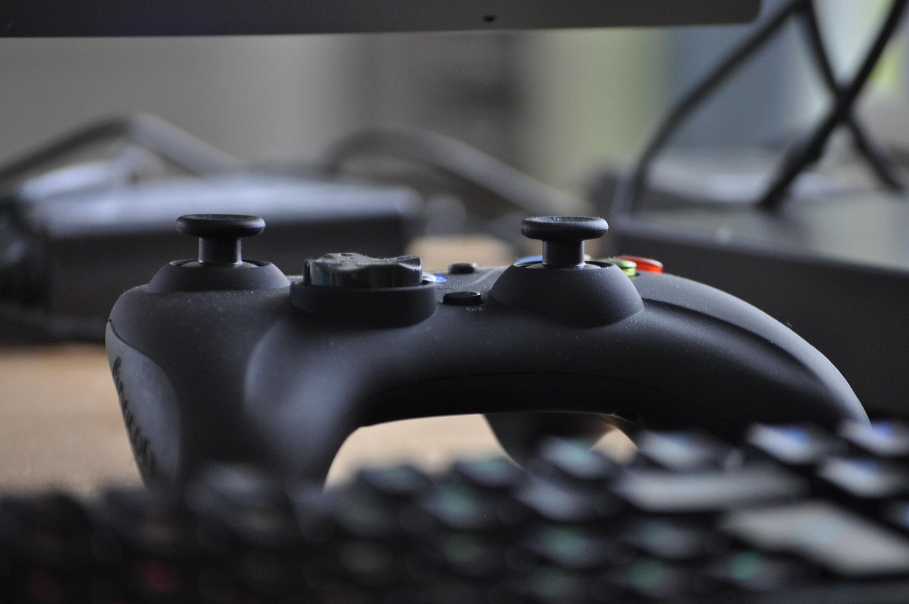 Xbox新品引领游戏界全新里程碑，开启全新游戏体验时代！