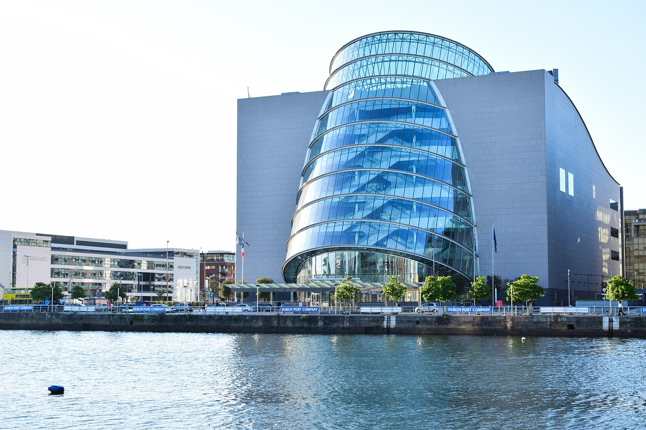 宜宾高铁最新进展，交通枢纽城市建设的崭新篇章